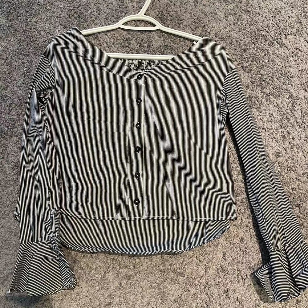 Striped cropped button up top with flared sleeves at the end